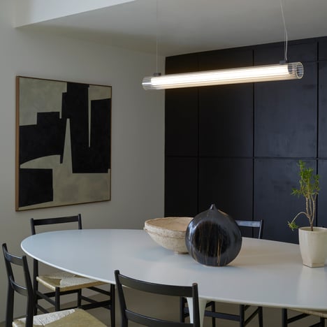 io Pendant 1000 2700K (1409077) in Matt Black - Insitu Image 2