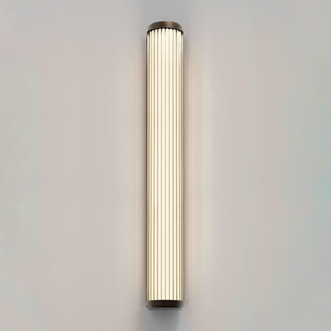 Versailles 600 2700K (1380105) in Bronze - Product Image 2