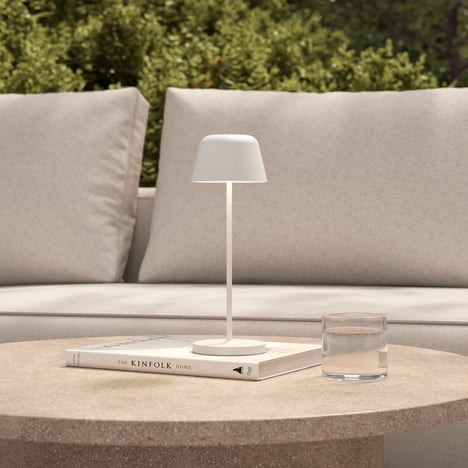 Nomad Portable (1484002) in Textured White - Insitu Image 5