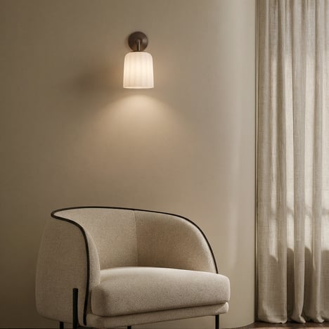 Veo Lantern (1455009) in Bronze - Insitu Image 3