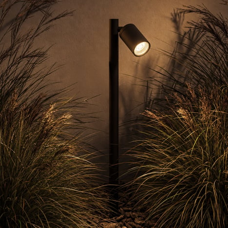 Dartmouth Spike 900 (1372018) in Textured Black - Insitu Image 2
