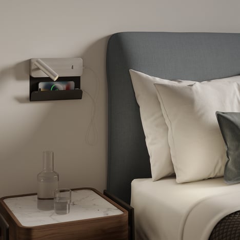 Enna USB Cradle (6003002) - Insitu Image 1