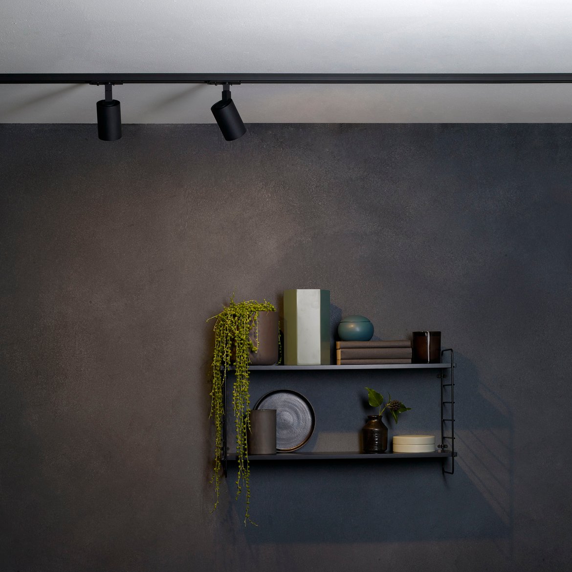 Ascoli Track Light, Matt Black | Astro