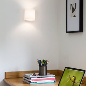 Luga (1074001) in White Glass - Insitu