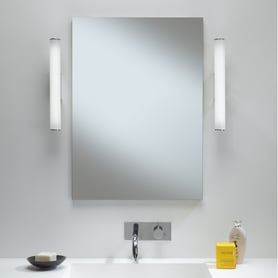 Dio LED (1305006) in Polished Chrome - Insitu