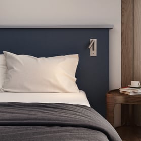 Fuse 3 USB C (1215146) in Nickel Matt - Insitu