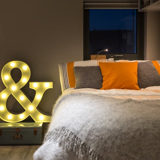 Brunswick House, Southampton - Fosso reading light