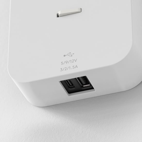 Enna Surface (USB A+C) Reading Light, Matt White | Astro
