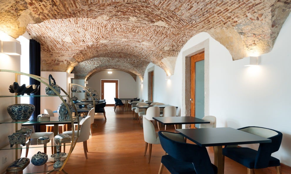 Palácio do Governador, Portugal