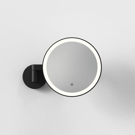 Nagoya Magnifying Mirror, Matt Black | Astro