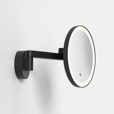 Nagoya Magnifying Mirror, Matt Black | Astro