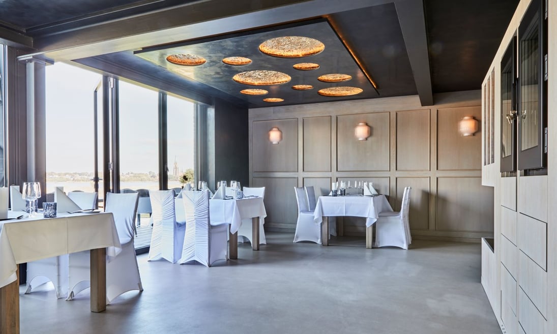ANNO 1895, Dining area - Toro Wall Light