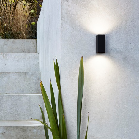 ASTRO CHIOS 150 OUTDOOR BLACK UP//DOWN WALL LIGHT 7128